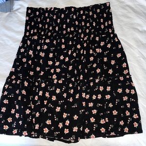 Floral black skirt